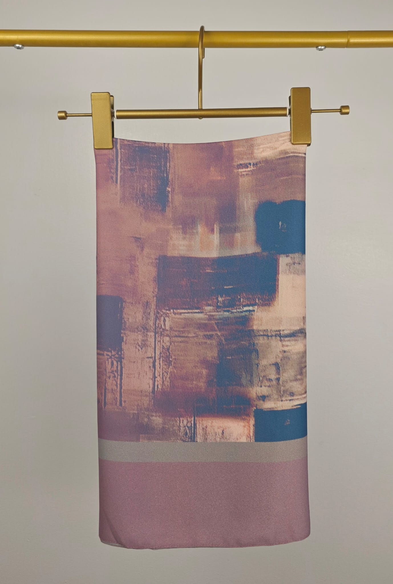 Abstract Print Crepe Shawl